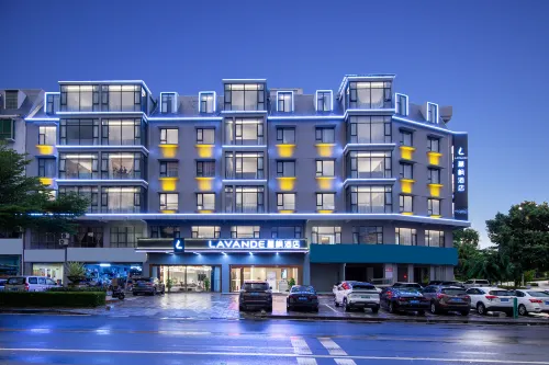 Lavande Hotel (Baisha County Government) Hotels in Baisha
