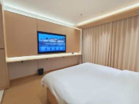 Jianmen Star Hotel
