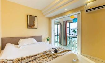 Shimeng High Altitude River View Boutique Hotel