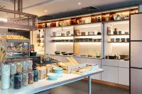 AC Hotel Paris Porte Maillot by Marriott Hotels in Neuilly-sur-Seine