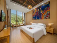 Shan Ye Yu Ge Min Su (Zhan Li dong Zhai branch) Hotels in Congjiang