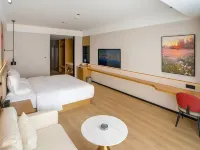 Youyi Crystal Hotel (Qinzhou Baishi Lake Park Branch) Hotels in Qinzhou