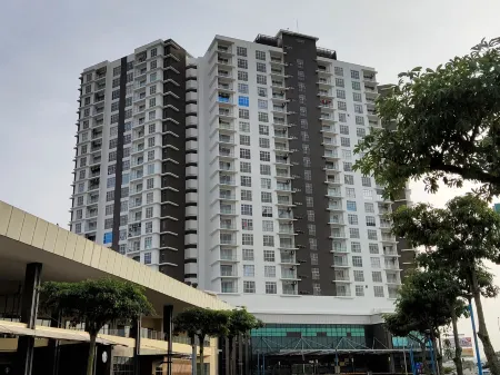 bandar putra kulai Отели рядом с достопримечательностью «Johor Premium Outlets»