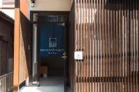 Hana Naramachi Hotels in 