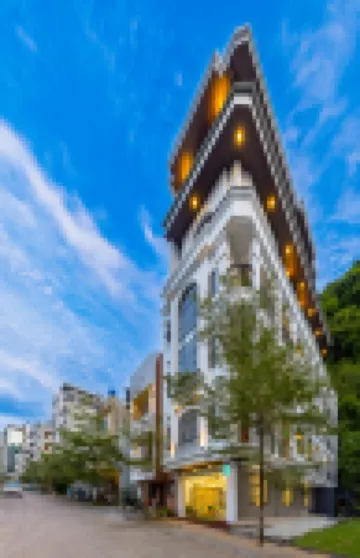 Cat Ba Green Pearl Hotel Hotels near Cat Co 1 Beach