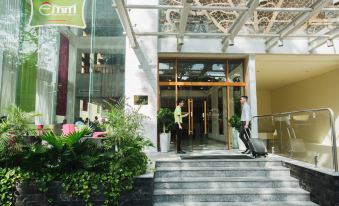 EMM Hotel Saigon