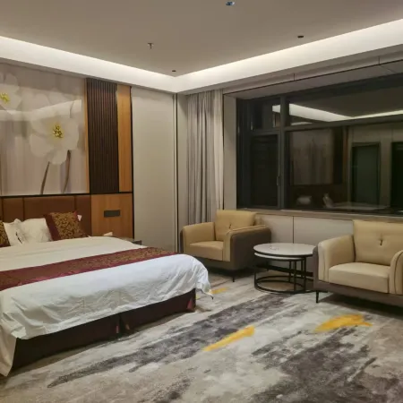 Yangguang Business Hotel