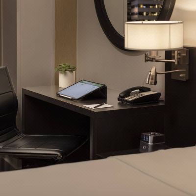Deluxe King Room Executive Hotel Pacific Downtown Seattle Promo Code