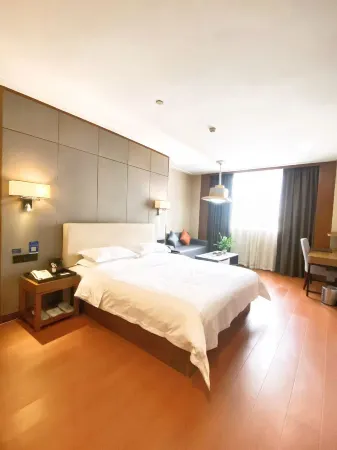 Rui'an Antai Business Hotel (Wuyue Square Branch) Отели рядом с достопримечательностью «Rui'an Square»