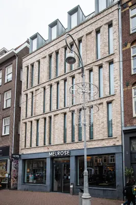 Melrose Hotel Hotell i 