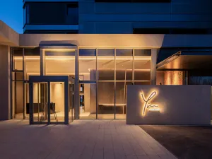 YIN PLUS HOTEL