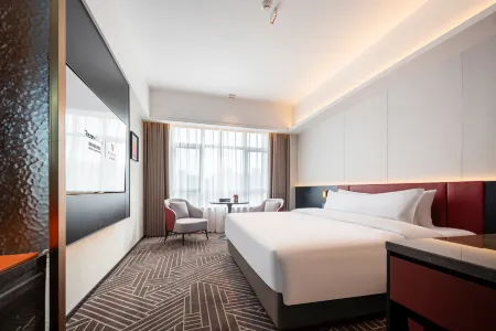 Qianyi International Hotel (Changsha Central South University of Railways Academy Store) Отели рядом с достопримечательностью «Hunan Science and Technology Museum»