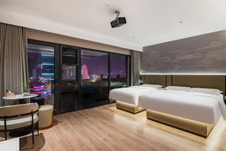 Jingshang Hotel (Beijing Bird's Nest North Tucheng Subway Station Branch) Отели рядом с достопримечательностью «Linglong Tower»