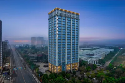 Lanting Hotel (Chengdu Daxu High-speed Railway Station) Hotel dekat Dayi Sports Center