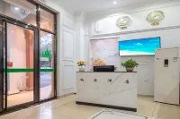 Platinum Man Hotel (Nanning Sixth People's Hospital Branch) Hotel in zona Guangxi University of Finance and Economics Xiuling Campus