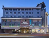ARULA Youngor Central Hotel Hotels near Tomb of Zhang Shicheng