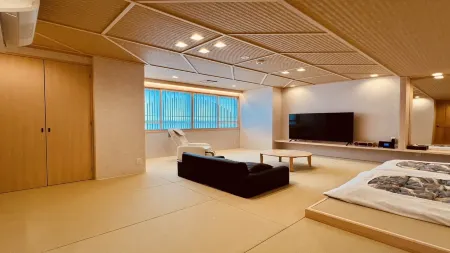 Arima Royal Hotel Отели рядом с достопримечательностью «Rokko Alpine Botanical Garden»