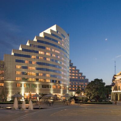 Sofitel Xi'an on Renmin Square Hotels near Xincheng