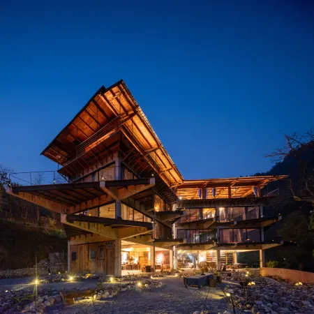 Pengshui Morao Mountain Erdan Commune Homestay