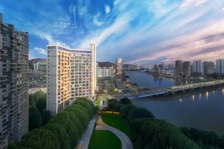 햄프턴 바이 힐튼 란저우 치리허 브리지