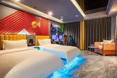 Dream Star Language E-sports Hotel (Guiyang Riverside Park Qingyun Market Branch)