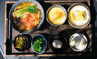 Lijiang Yinjian Inn
