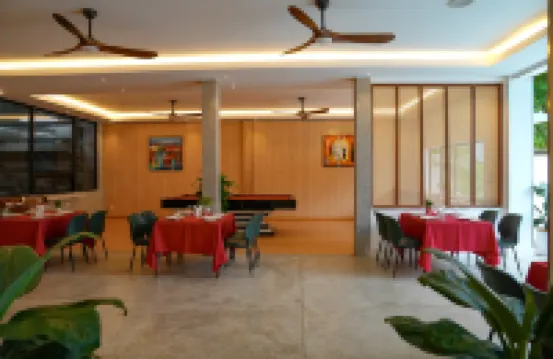 スマイル ブティック ホテル by EHM