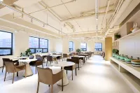 Lemon Hotel