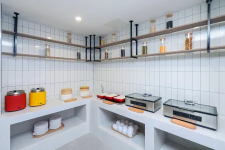 Qingmu Shang Hotel (Dangtu County Government High-speed Railway East Station Branch) Отели в г. Данту