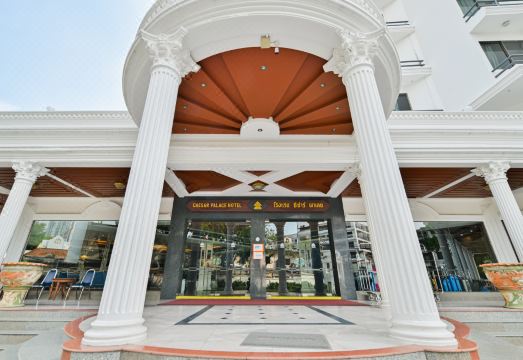 3. 카이사르 팰리스..