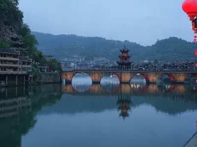 Akatia yunmoon lnn Hotels near Daheguan Wharf