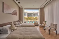 Lijiang Yu Xue Yi Jing Snow Mountain View Resort Hotel