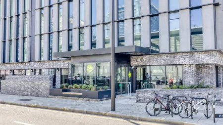 hub by Premier Inn London Paddington (Paddington Station)
