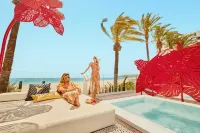 The Unexpected Ibiza Hotel - Ushuaïa Club entrance included - 5 stjerner
