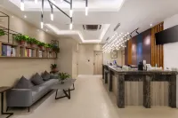 Suzhou Mibai Art Hotel (Tuanjieqiao Metro Station Branch)