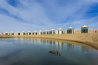 Zhongwei Shapotou Xingcilu International Camping Base Hotels in Zhongwei