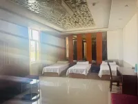 Zhenjin Desert Holiday Manor