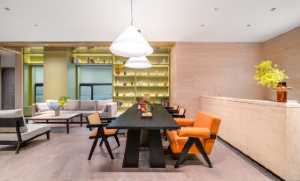 MEHOOD LESTIE Hotel (Suzhou Guanqian Street Chayuanchang Subway Station)