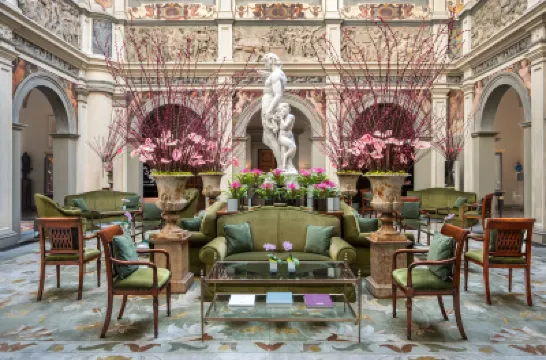 Four Seasons Hotel Firenze Các khách sạn ở Florence