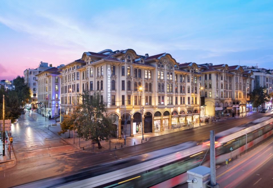 hotel overview picture