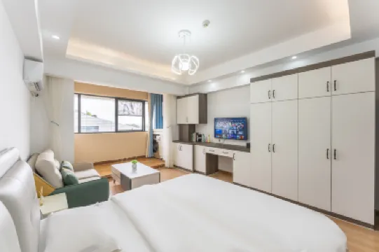 Luoman Hotel Hotel berhampiran Wuhan Tianhe International Airport