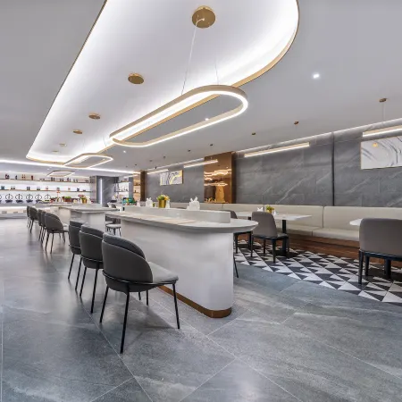 He Yi Zhi Ge Hotel (Harbin Central Street Sophia Cathedral Store)