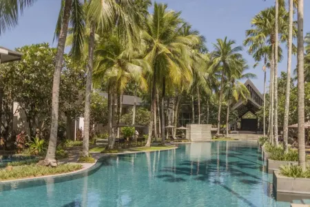 Twinpalms Surin Beach Phuket