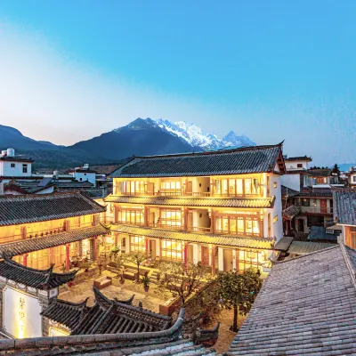 A-Jun And His Friends Entry Luxury Sunshine Garden Courtyard Hotels near The Ancient Town of Shuhe-Sifang Street