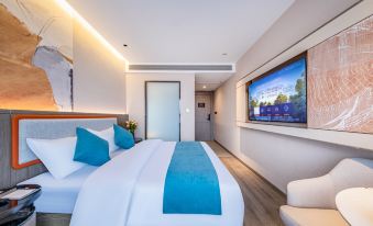 Mehood Lestar Hotel (Yunna University Hospital, City Stadium, Subway Station Branch)