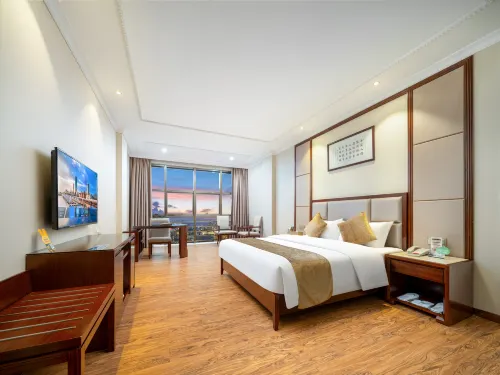 Zhonglian Harbor Hotel