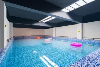 Zen-Inspired Hot Spring Spa - Ten Directions and Three Courtyards - Gym