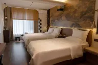 Lushang Homestay (Datong University)