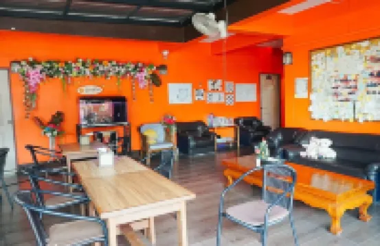Chat House Soi 18 Mithuna Chiangrai
