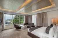 Hotel Grand Boulevard Hotels in Srinagar